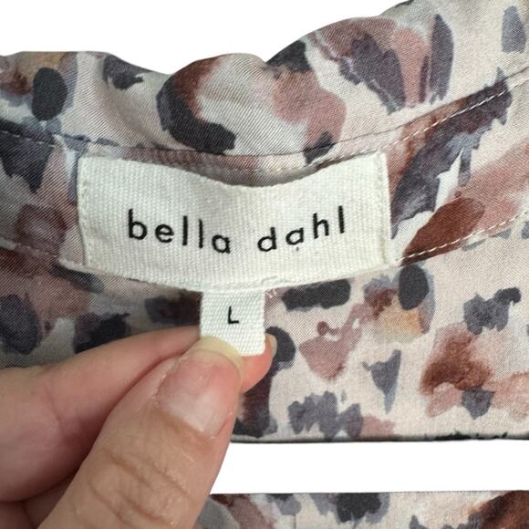 Bella Dahl Hipster Relaxed Animal Print Button Down Shirt - Picture 3 of 8